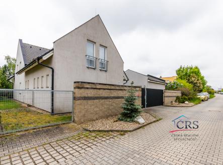 hostivice-4-1.jpg | Prodej - dům/vila, 242 m²