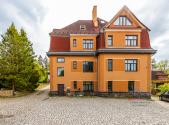 Prodej - dům/vila, 424 m²