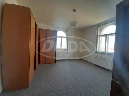 Obrázek k zakázce č.: 706626 | Pronájem bytu, 2+1, 94 m²