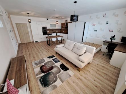 Prodej bytu, 1+kk, 56 m²