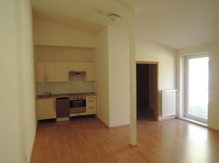 008 | Pronájem bytu, 2+kk, 57 m²