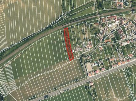 KN 4 | Prodej - pozemek, zahrada, 3 494 m²