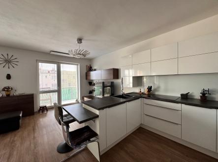15 | Pronájem bytu, 3+kk, 79 m²