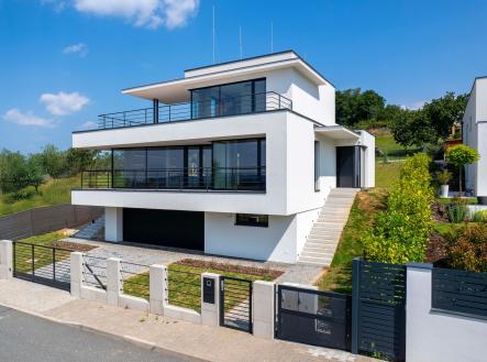 Prodej - dům/vila, 239 m²