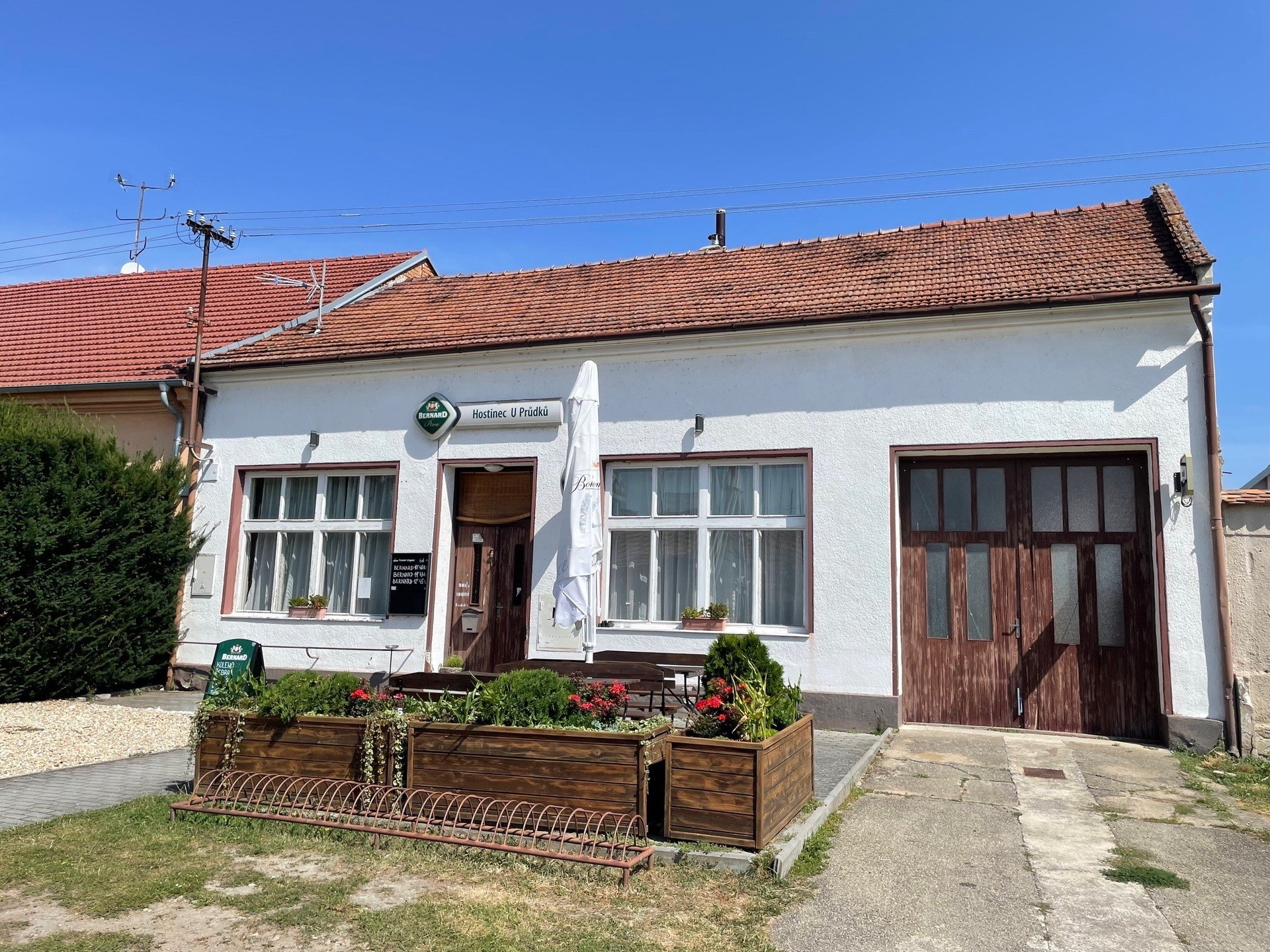 Prodej zavedené restaurace, CP 400 m², Rakvice, okres Břeclav