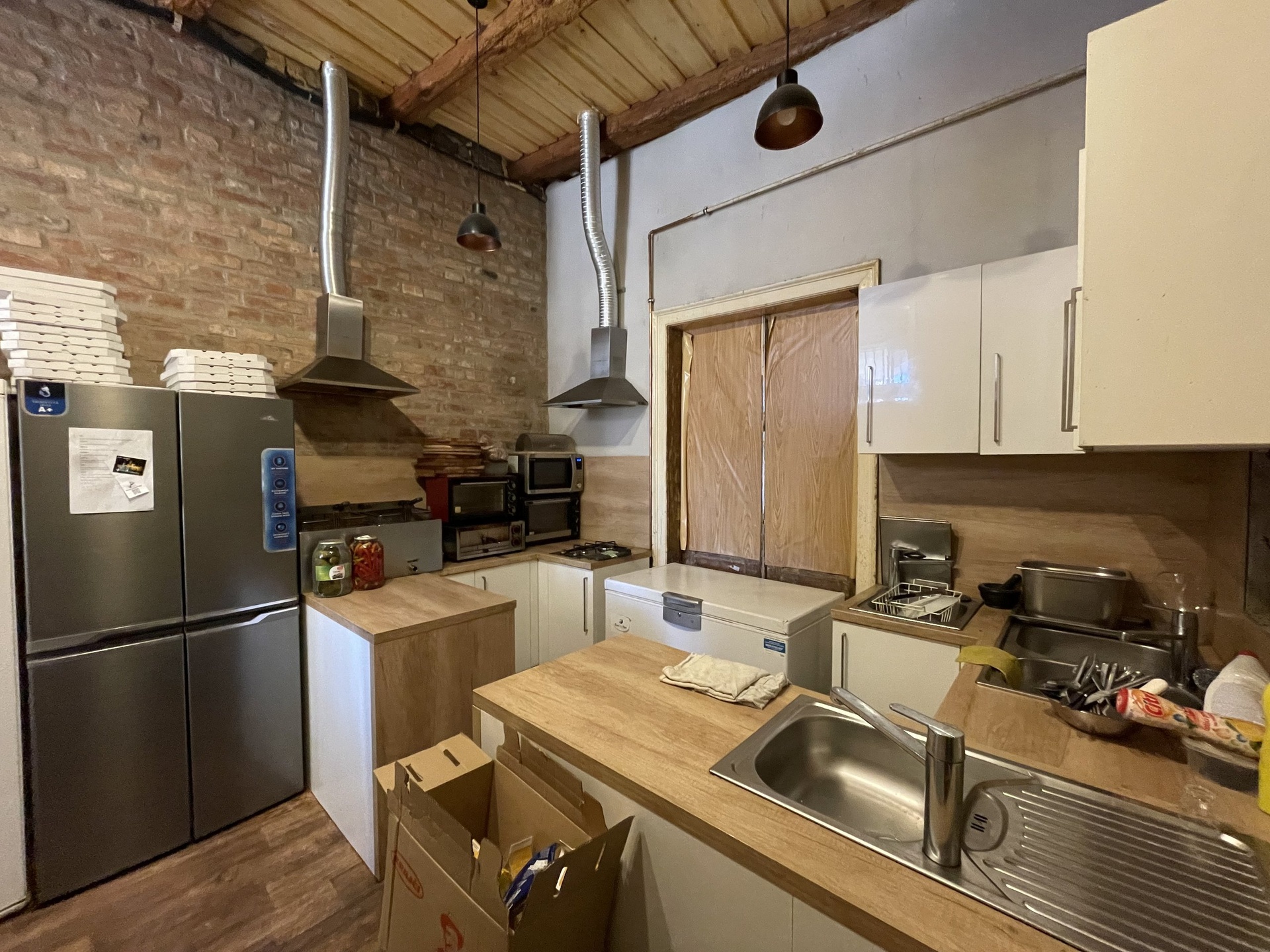 Prodej rodinného domu s přístavbou, CP 400 m², Rakvice, okres Břeclav