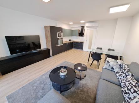 20251112_143938 | Pronájem bytu, 3+kk, 92 m²