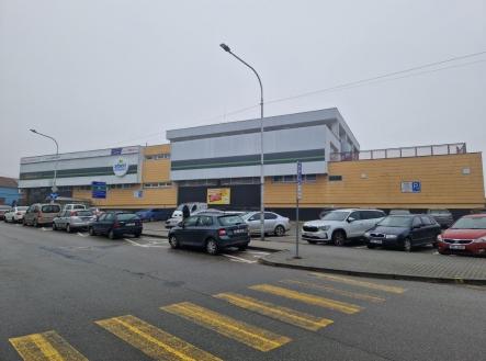 obchodní_dům_2 | Pronájem - obchodní prostor, 78 m²