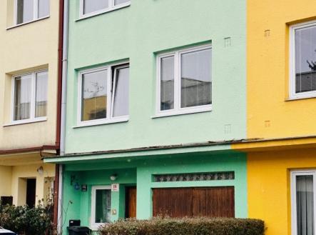 2 | Prodej - dům/vila, 176 m²