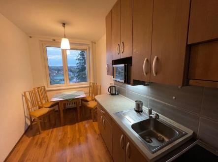 Pronájem bytu, 3+1, 73 m²