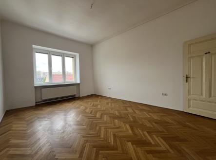 pokoj č. 1 | Prodej bytu, 2+1, 48 m²