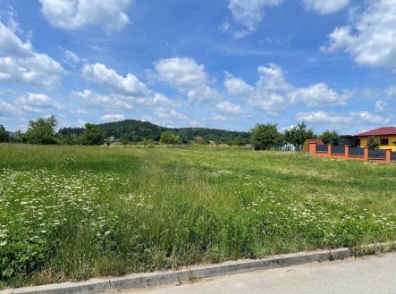Prodej - pozemek pro bydlení, 744 m² obrázek