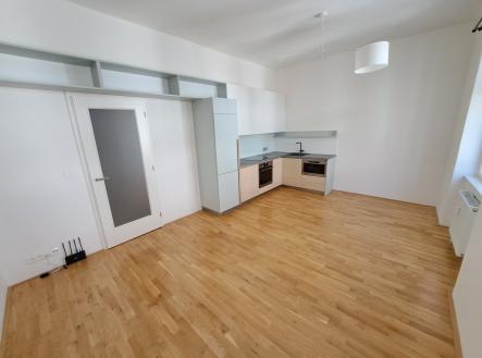 20240509_091354 | Pronájem bytu, 2+kk, 45 m²