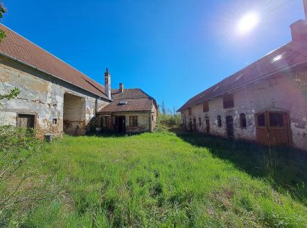 Prodej - zemědělský objekt, 1 413 m²
