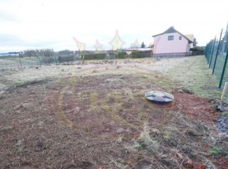 Fotka 1 | Pronájem - pozemek, zahrada, 384 m²