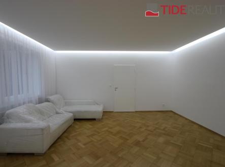 . | Pronájem bytu, 4+1, 142 m²