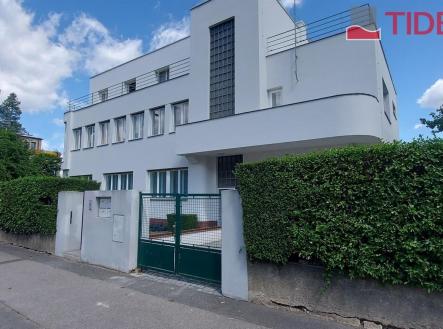 Pronájem bytu, 4+1, 142 m² obrázek