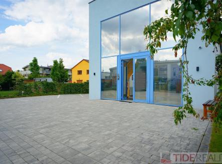 . | Prodej - komerční objekt, administrativní budova, 310 m²