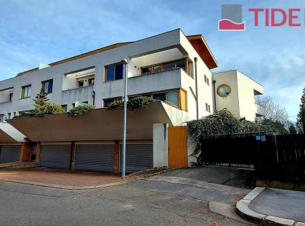 . | Pronájem bytu, garsoniéra, 50 m²