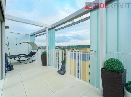 . | Pronájem bytu, 2+kk, 64 m²