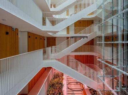 . | Pronájem bytu, 2+kk, 64 m²