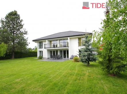 . | Pronájem bytu, 3+kk, 150 m²