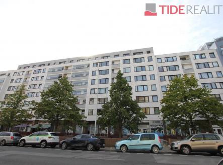 . | Pronájem bytu, 3+kk, 70 m²