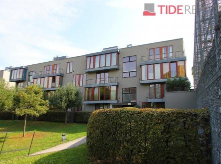 . | Pronájem bytu, 4+kk, 150 m²