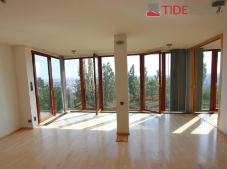 . | Pronájem bytu, 4+kk, 150 m²