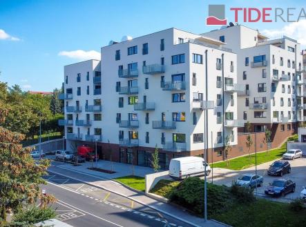 . | Pronájem bytu, 2+kk, 60 m²