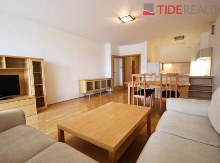 . | Pronájem bytu, 3+kk, 96 m²
