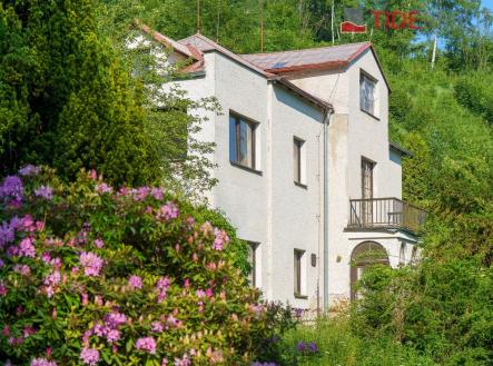 . | Prodej - dům/vila, 870 m²