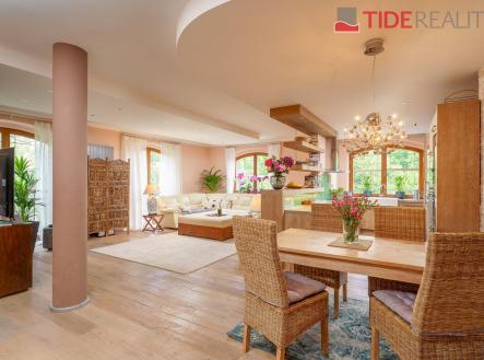 . | Prodej bytu, 4+kk, 172 m²