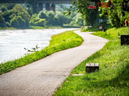 . | Prodej bytu, 3+kk, 84 m²