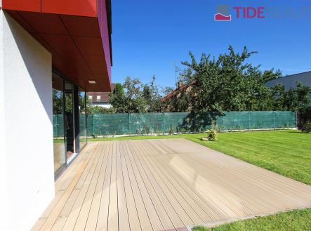 . | Pronájem - dům/vila, 350 m²