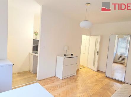 . | Prodej bytu, 1+kk, 24 m²