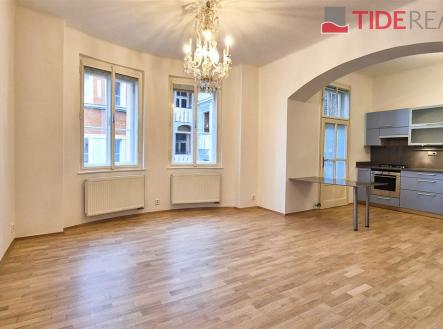 . | Pronájem bytu, 3+kk, 90 m²