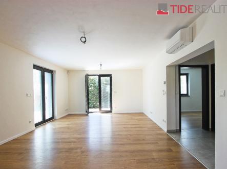 . | Pronájem - dům/vila, 156 m²