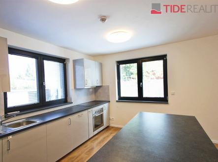 . | Pronájem - dům/vila, 156 m²