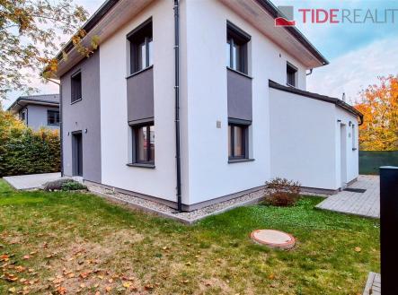 . | Pronájem - dům/vila, 156 m²