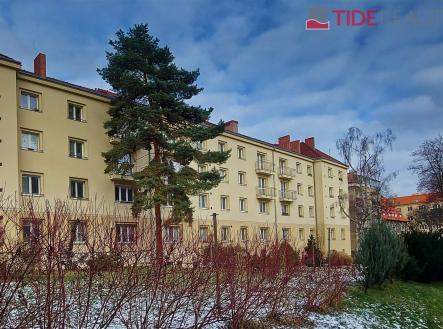 . | Pronájem bytu, 2+1, 56 m²