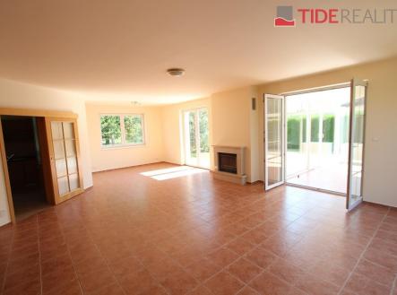 . | Pronájem - dům/vila, 290 m²