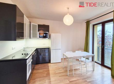 . | Pronájem bytu, 3+kk, 80 m²
