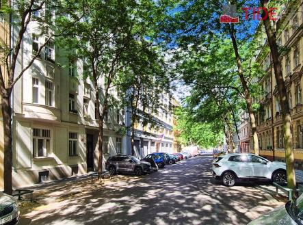 . | Prodej bytu, 3+kk, 76 m²