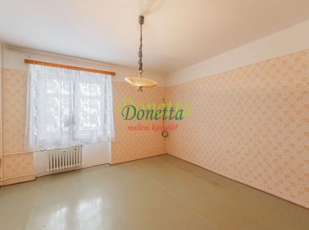 Prodej bytu, 1+1, 61 m²