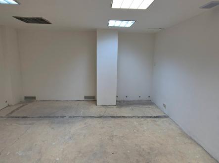 2.jpg | Pronájem - skladovací prostor, 36 m²