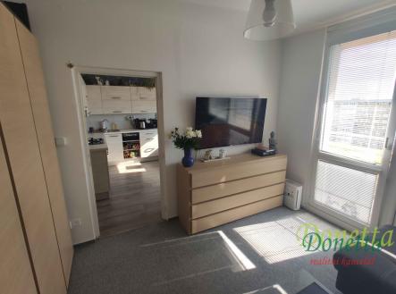 4-obyvaci-pokoj.jpg | Pronájem bytu, 3+1, 78 m²