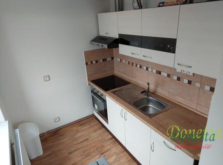1-kuchyn.jpg | Pronájem bytu, 1+kk, 35 m²