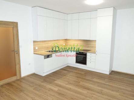 2.jpg | Pronájem bytu, 1+kk, 32 m²