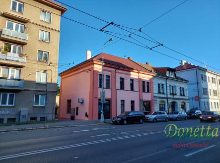 2-dum.jpg | Pronájem - kanceláře, 37 m²